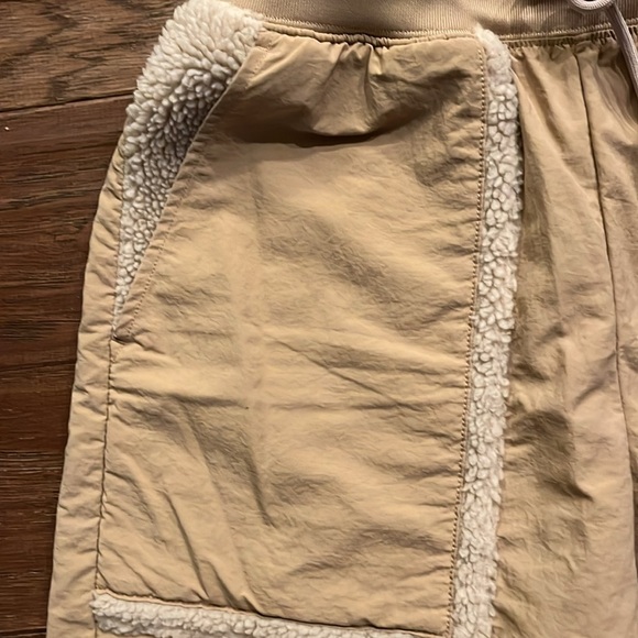 Nike Sportswear Essential Loose Fit High Waist Joggers Size S - Picture 6 of 11